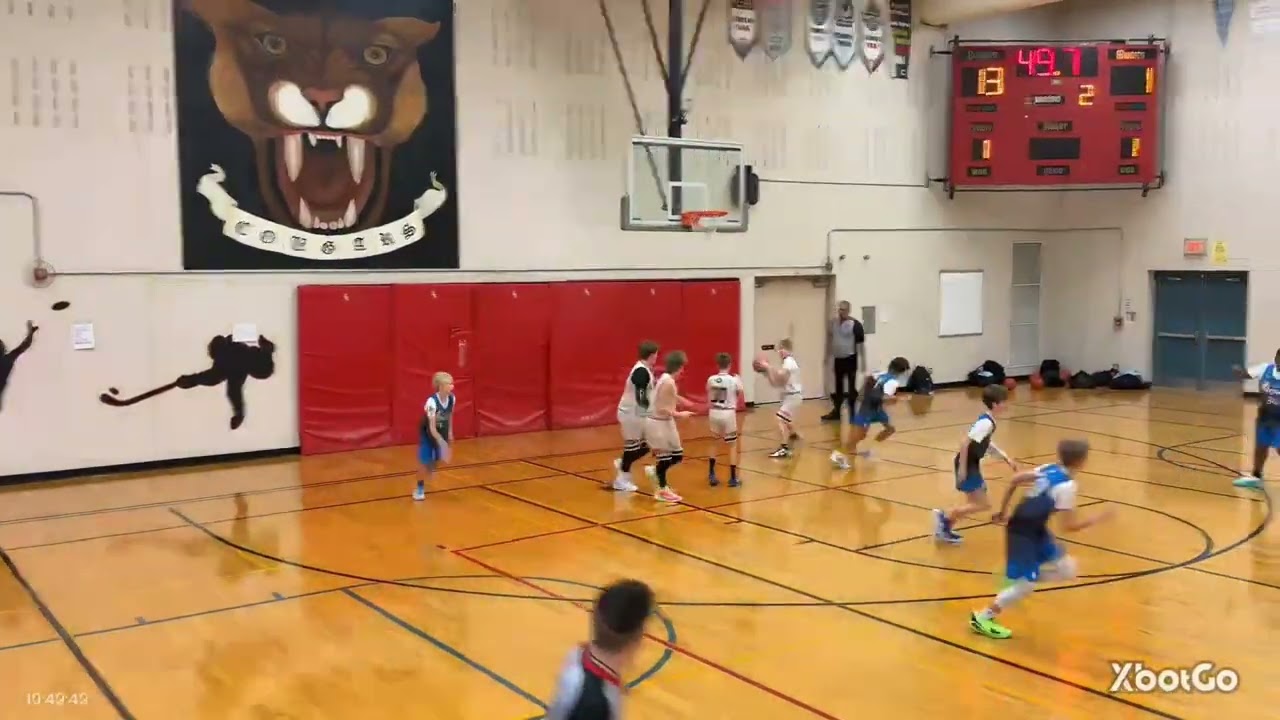 U12 Time 2 Hoop Basketball Academy vs. U12 Barrie Royals (Matthews).  Jan 10th 2026