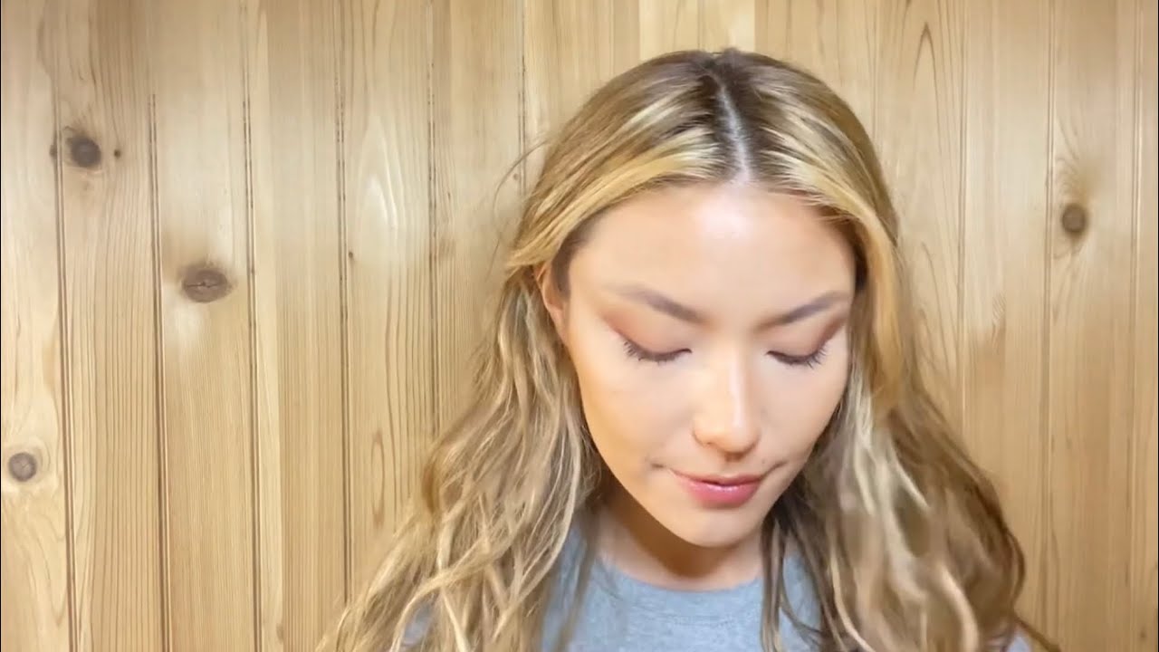 ASMR GRWM | Soft and Slowly Spoken | 🌸 Pink Dream 🌷