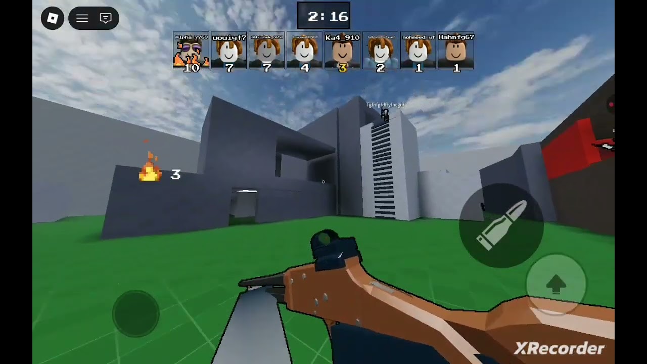 اطورت في روبلكس🤣 كنت كويس علي فكرة ( Roblox )