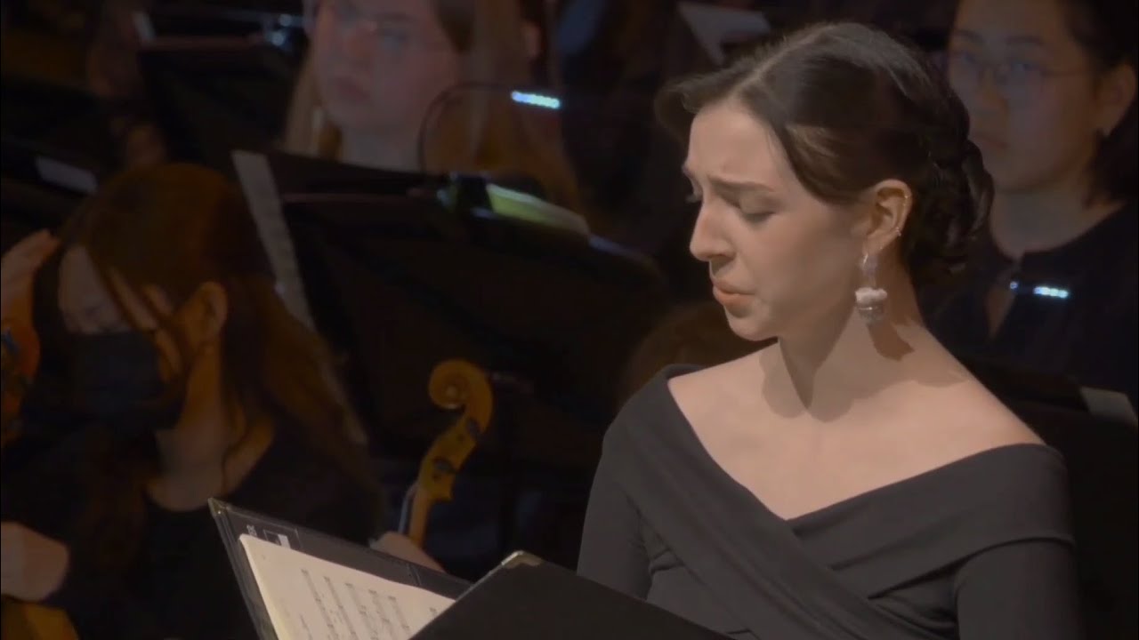 M. Duruflé, Requiem No. 5 Pie Jesu - Lauren Randolph