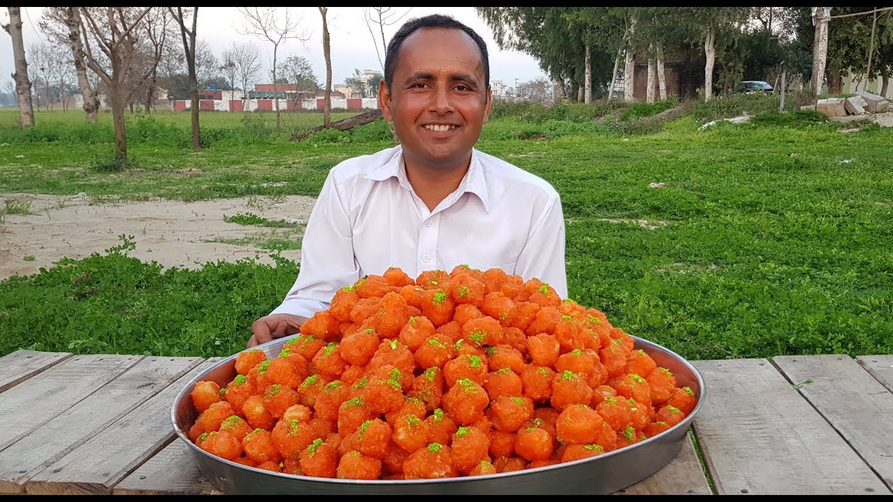 ShakarParay | Punjabi Shakar Paare | Shakarpara Recipe by Mubashir Saddique | Village Food Secrets