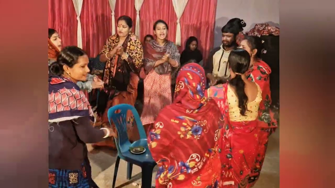 চলগো সখি যমুনার জল আনতে যাই 😍💙#DhamaalSong #JamunaVibes #BanglaFolkSong #GramerGaan #viralvideo 