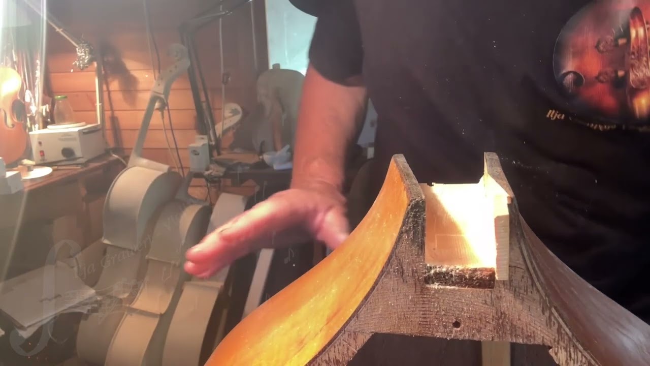 Double Bass Restoration...@my workbench  #doublebass #violinmaker #luthier #doublebasslove #music 