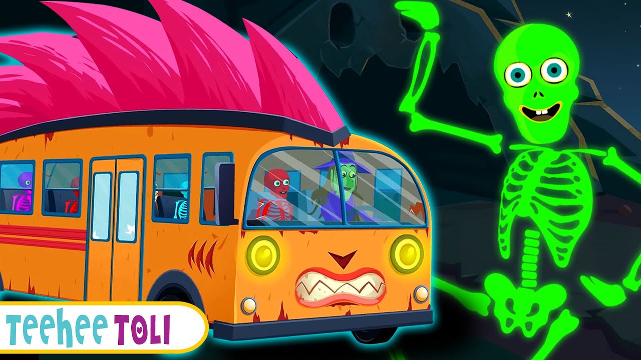 Wheels On The Bus  | Spooky Scary Nursery Rhymes | Teehee Toli