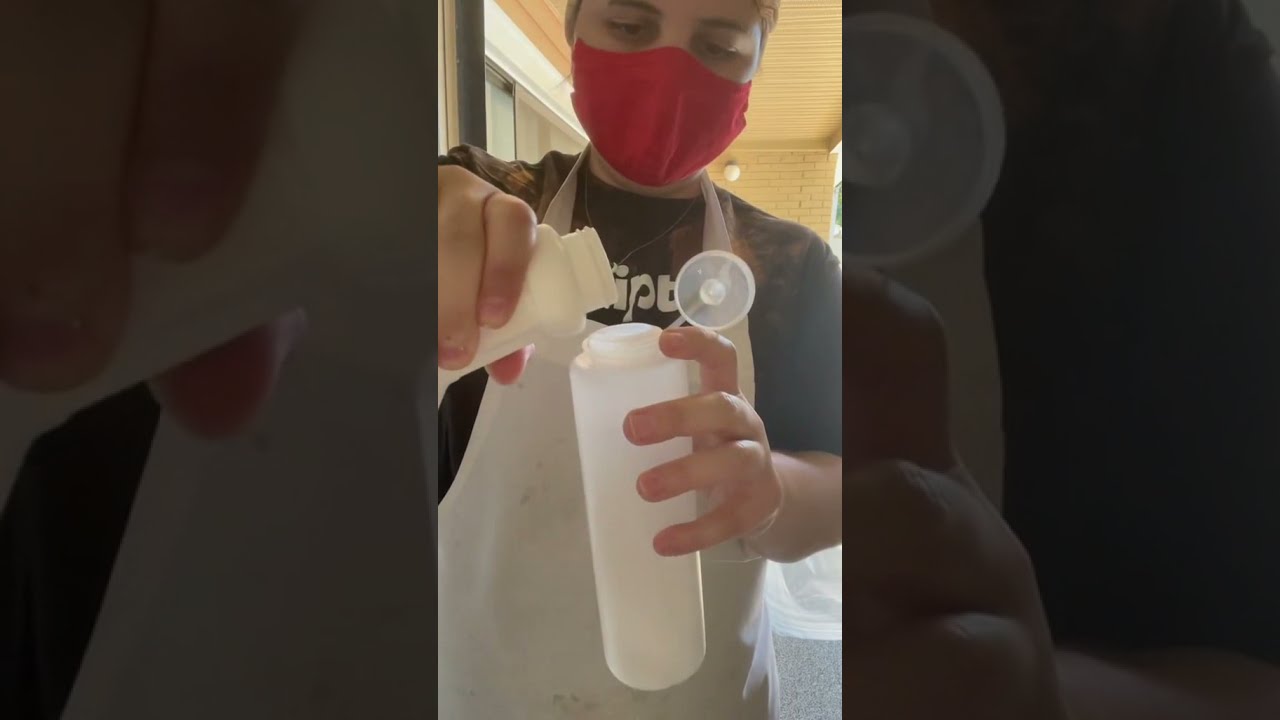 How to Mix Acrylic Paint for Paint Pouring