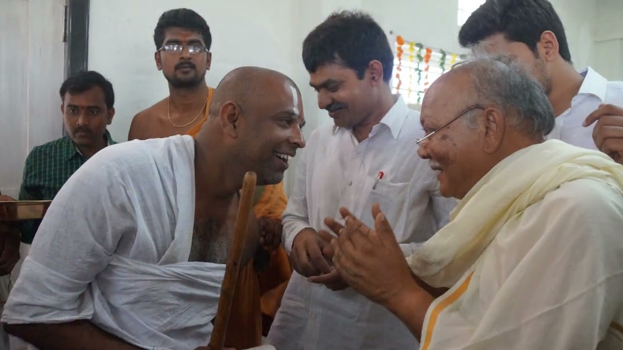 Bhagavan Sri Venkayya Swamy Temple - Gollapudi - 01