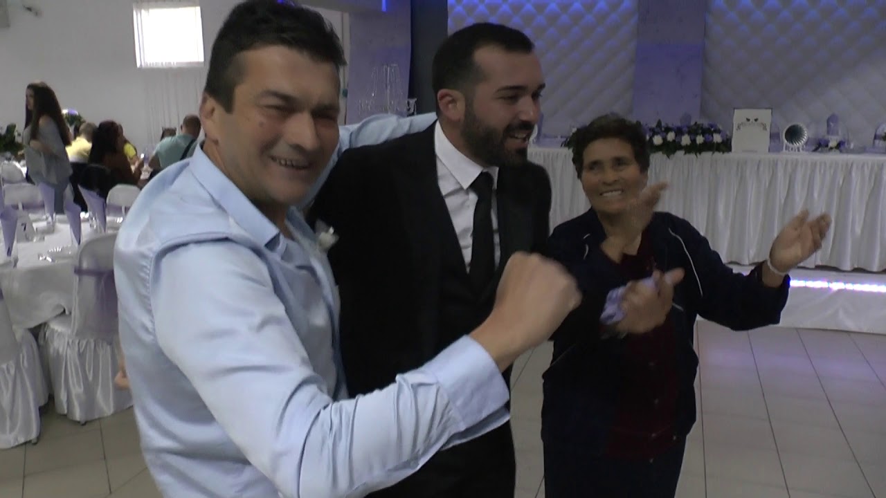 Milan Bosnjak i Zoki Vincanac - Splet pesama (Skup svatova svecana sala 