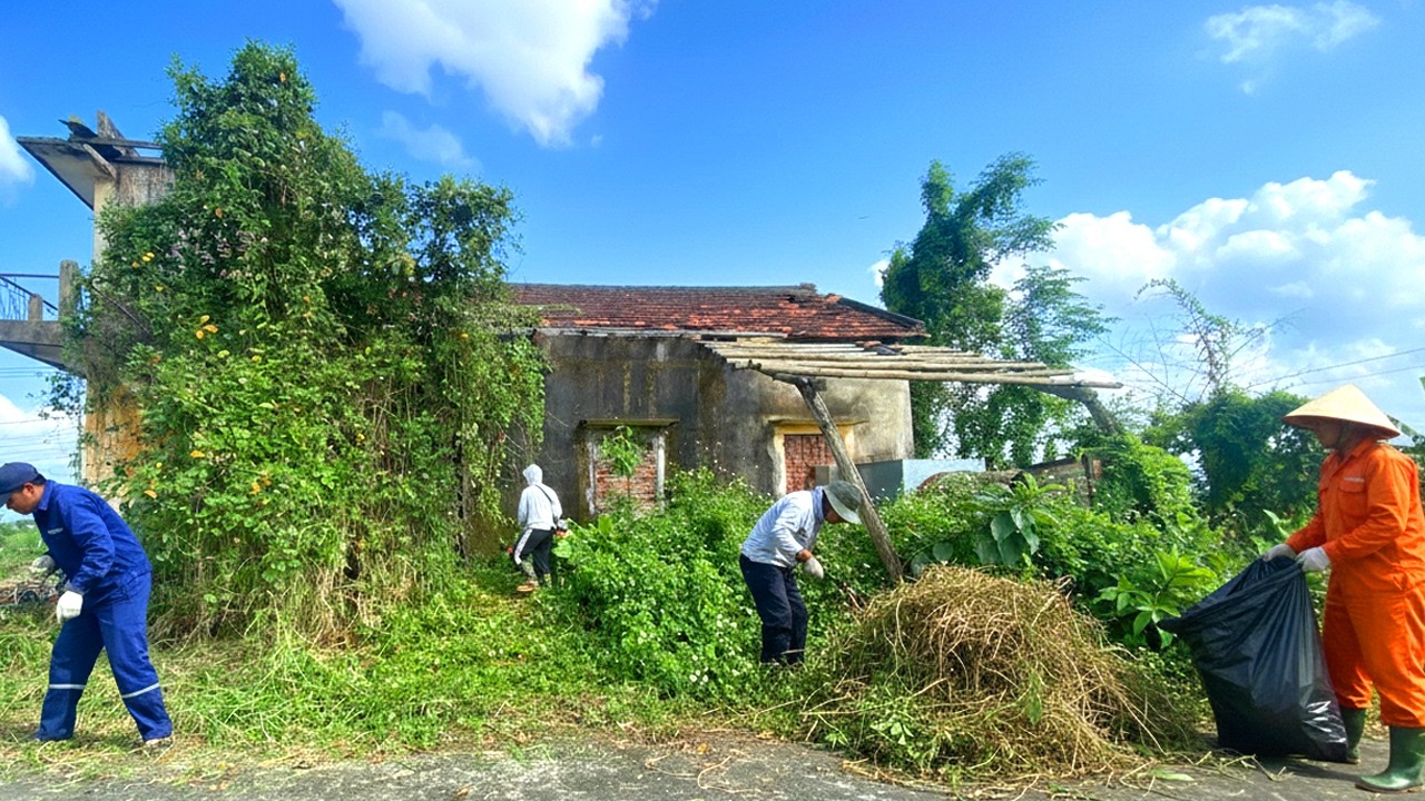 We took a BOLD risk to rescue the dilapidated house that had been abandoned for 20 years.