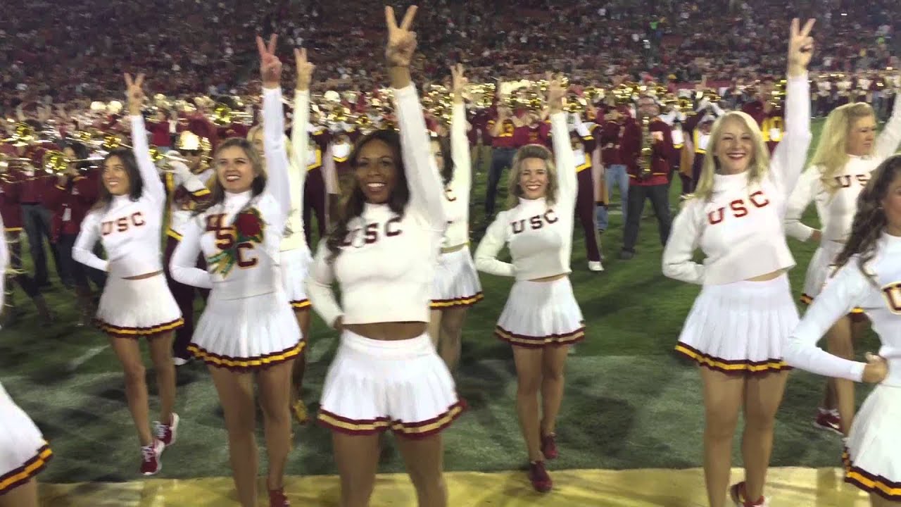 Nicole Steen Performs at the 2015 USC Homecoming Game with the World Famous USC Song Girls