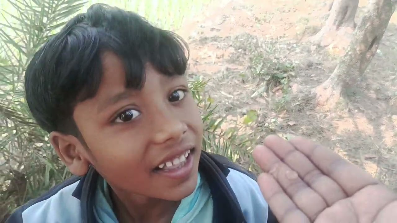 প্রত্যেকদিন রাতের দশটায় আমার লাইভে যুক্ত হবেন ওই চ্যানেলের নাম  রিফাজ ডেডি চ্যানেলের নাম 