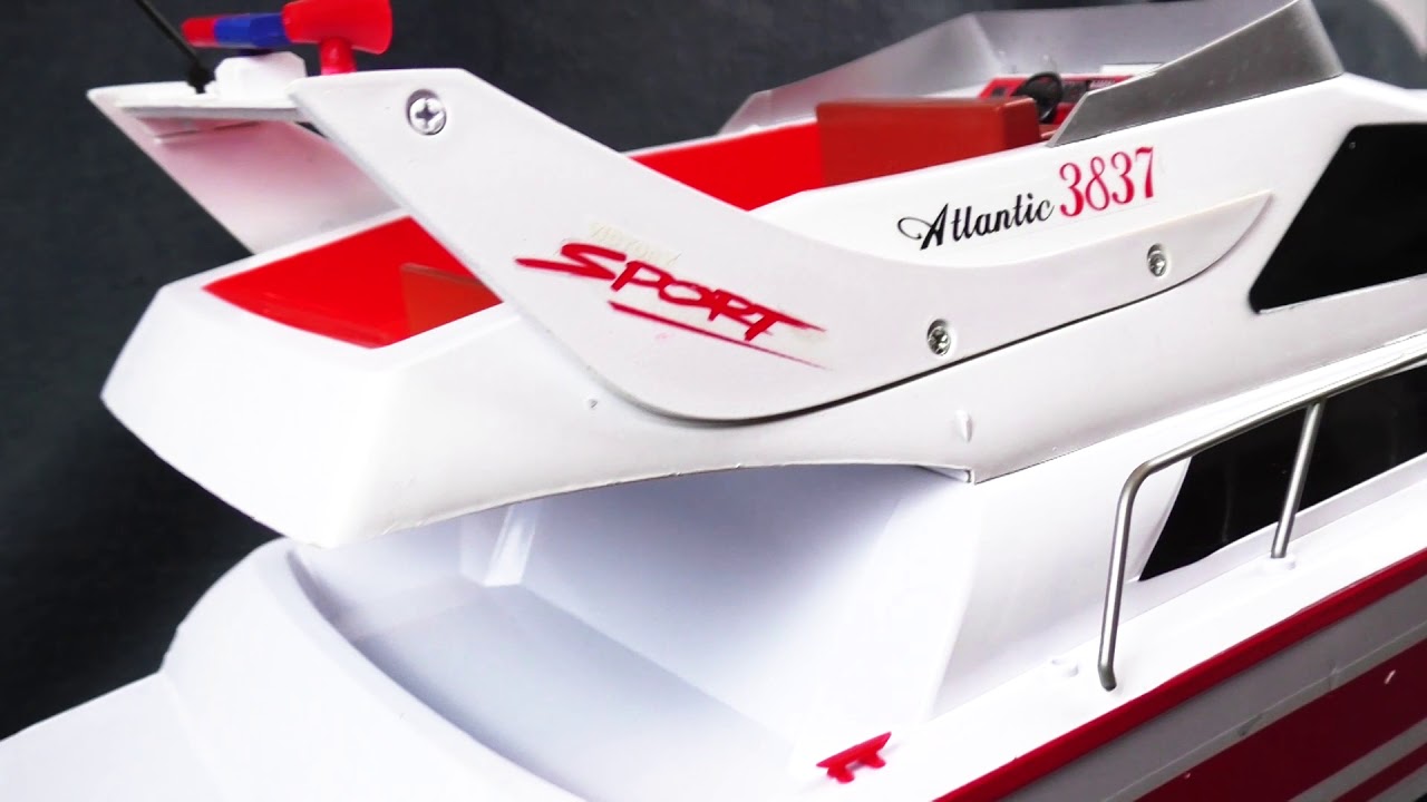 Heng Long RC Atlantic Speed Yacht - Unboxing (GermanHD)