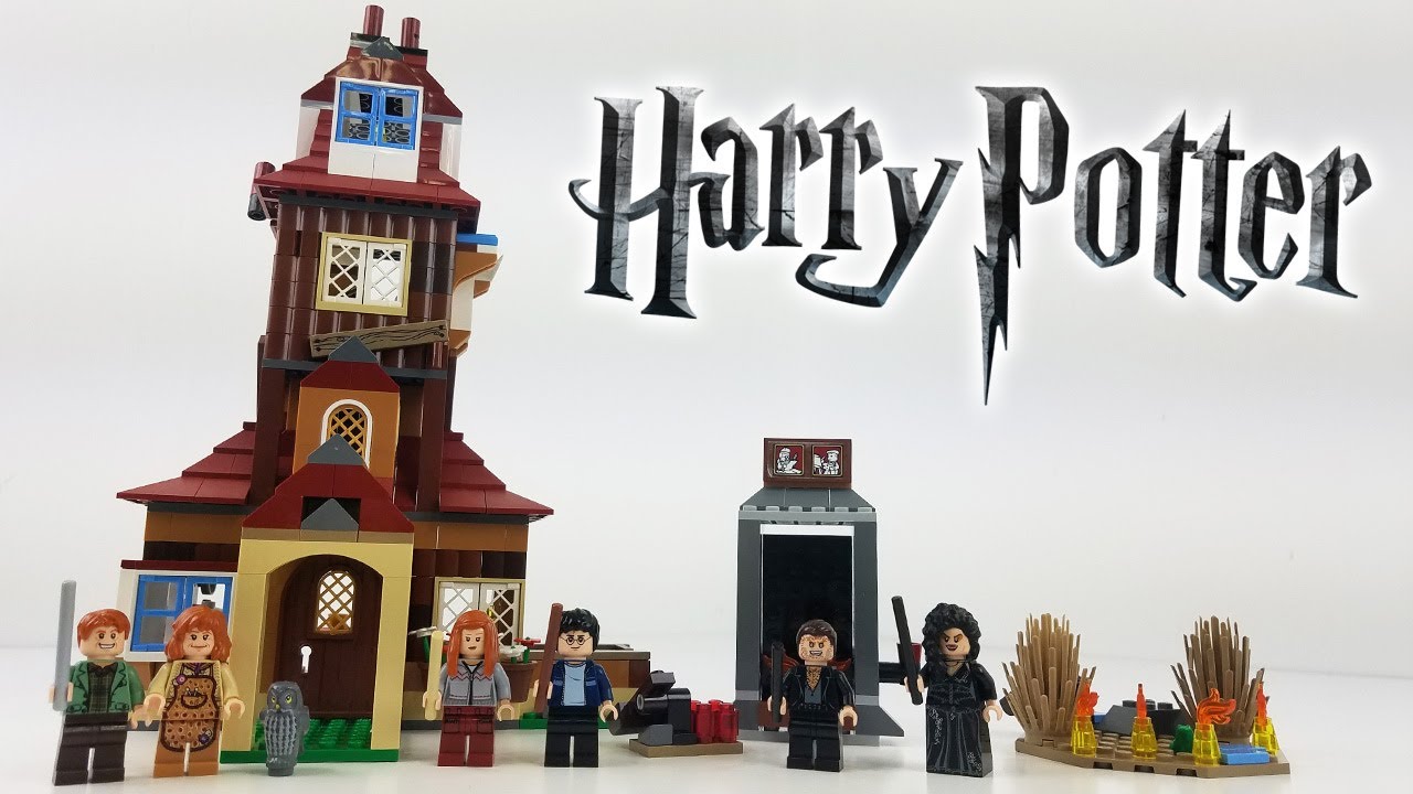 LEGO Harry Potter Review: The Burrow (2010 Set 4840) A great start