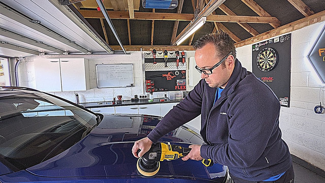 Essential Tips for Polishing Your Car for the First Time