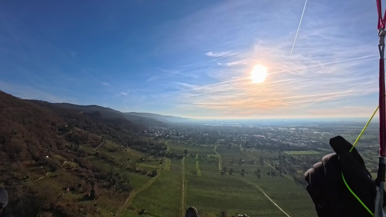 Paragliding Ölberg - schöne Sonne am kürzesten Tag des Jahres - AirDesign UFO 2 [21.12.2025]