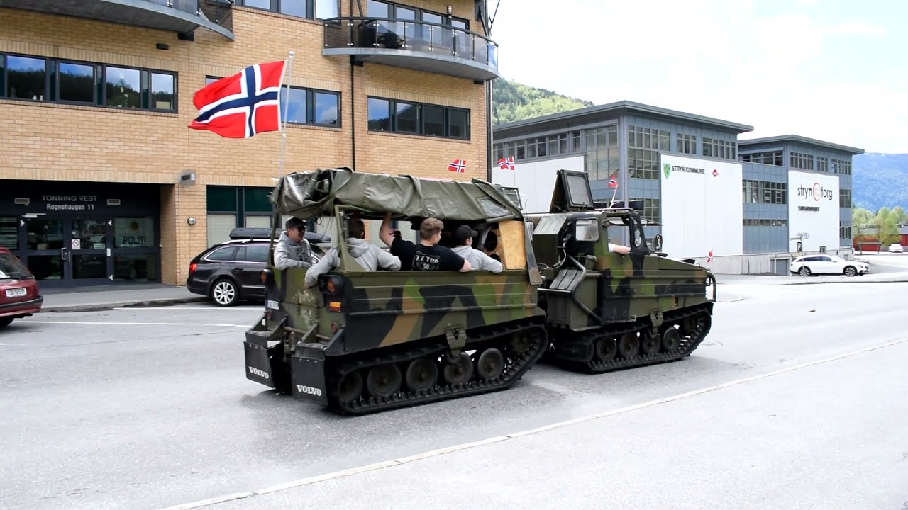 Beltevogn i Stryn sentrum 17 mai 2021