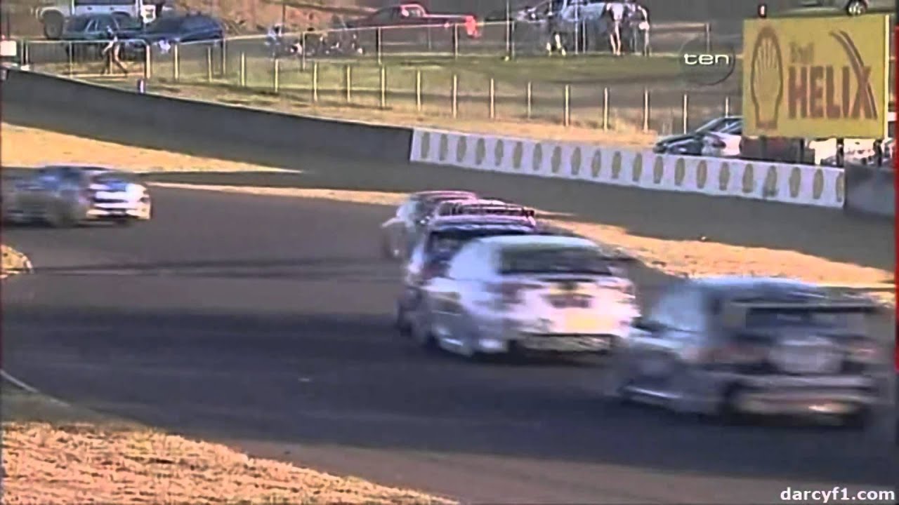 2005 V8 Supercars - Eastern Creek Highlights