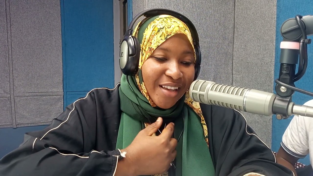 MAPENZI YANA WENYEWE~~SISI NI WATAZAMAJI....BINT ABDALLAH