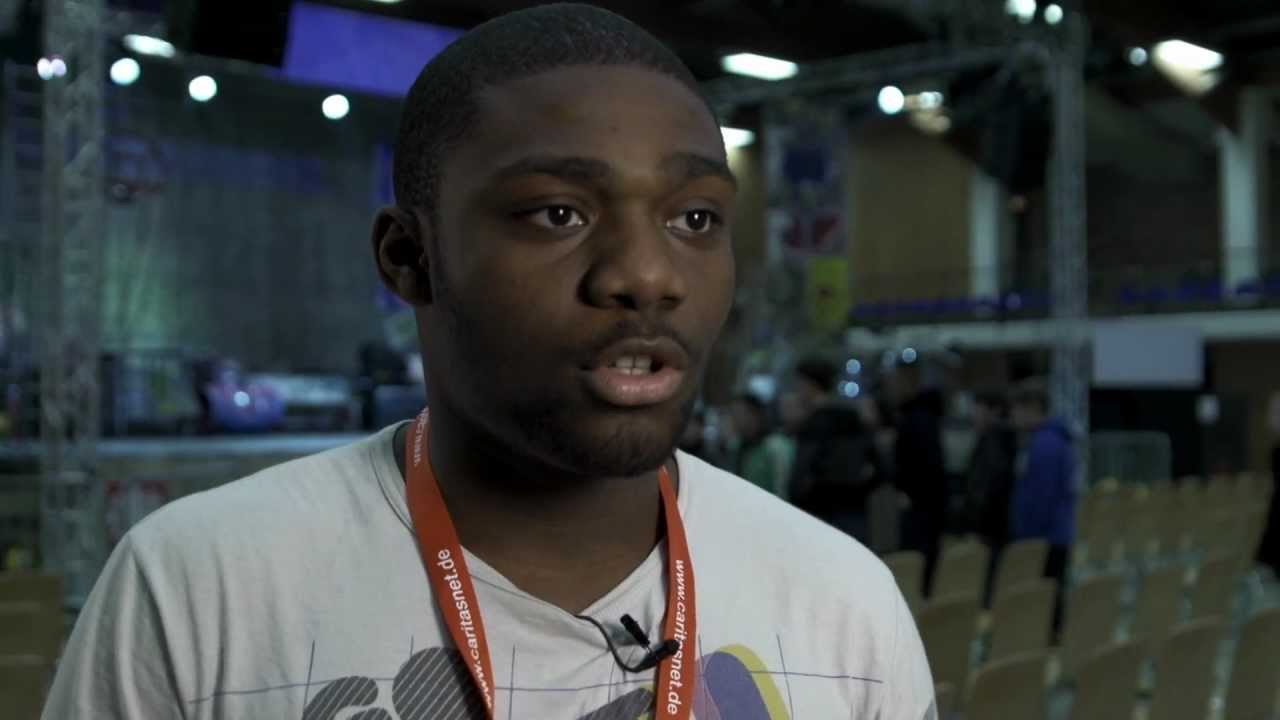 Streetlight - preteaser for documentary film by 18frames