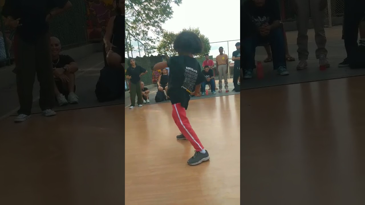 #bgirlnicck represents com apenas 8anos #world #breaking #bgirl #bgirling #kids