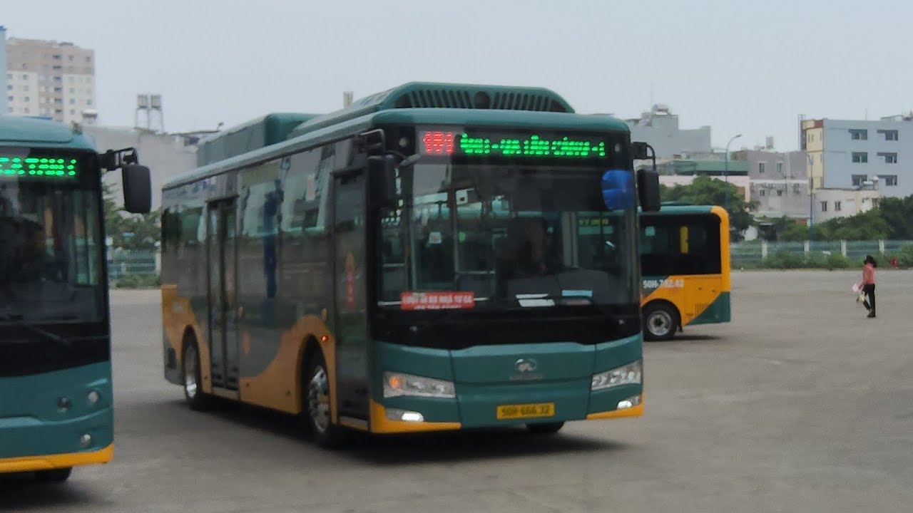 Tuyến 161 (KimLong B60-EV) đi từ BXB Văn Thánh đến Ngã tư Nguyễn Xí