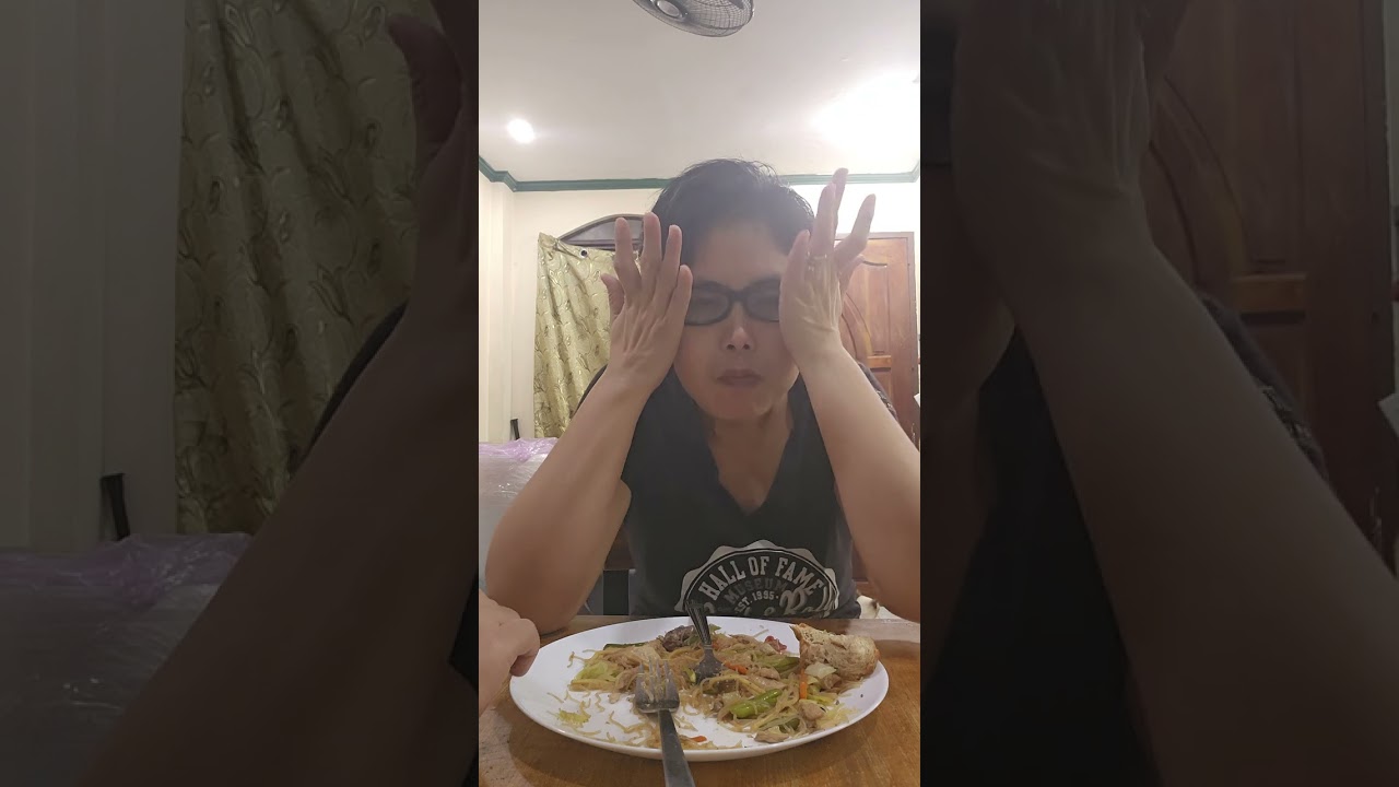 Ang Sarap ng Pansit!!!!!