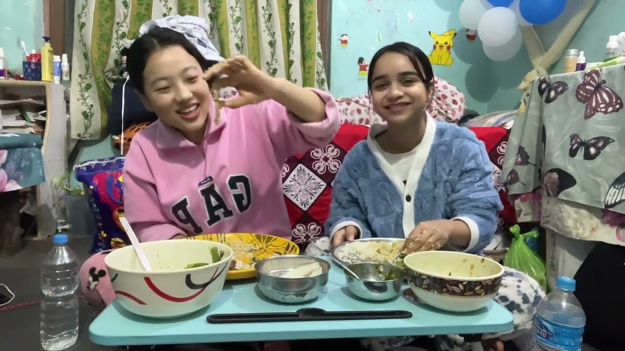 First time dhido & pork mukbang with my nana ❤️❤️#subscribe #mukbang #support 