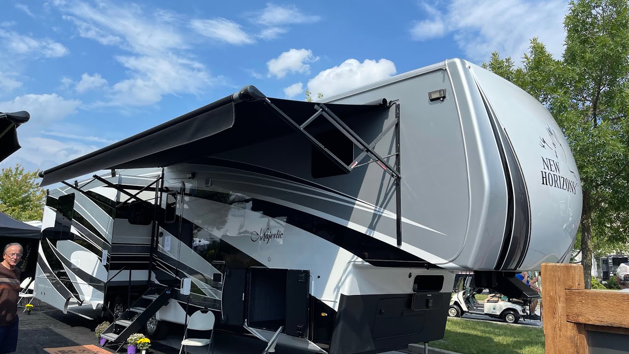 A few Of our favorite RV's from the Hershey RV SHow 2021