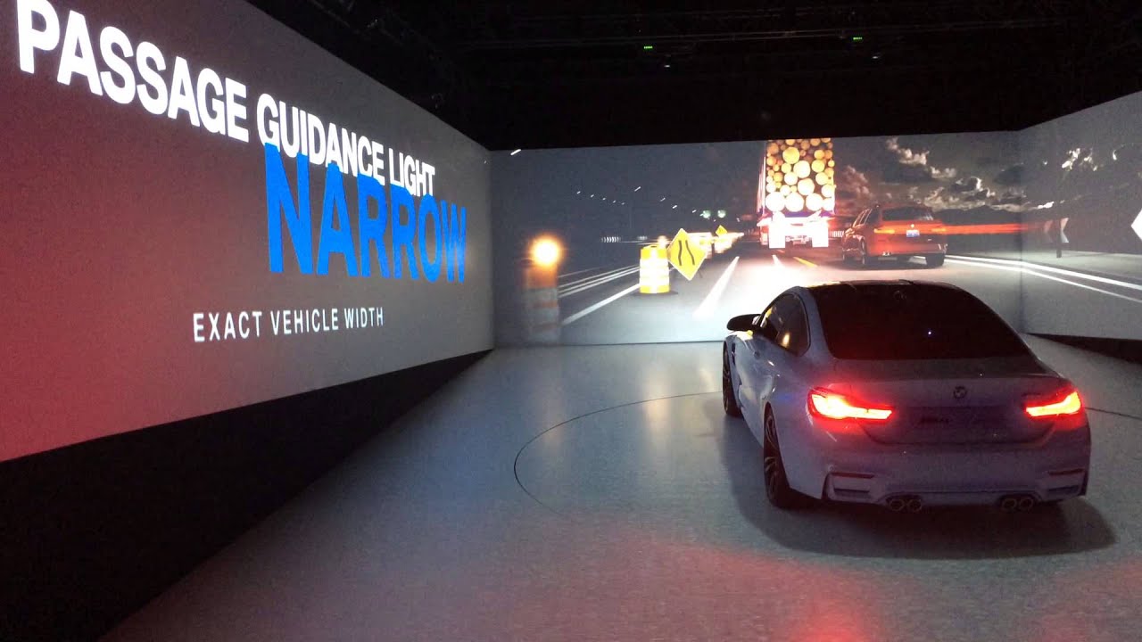 BMW M4 CONCEPT ICONIC LIGHTS SHOW - Car Watch
