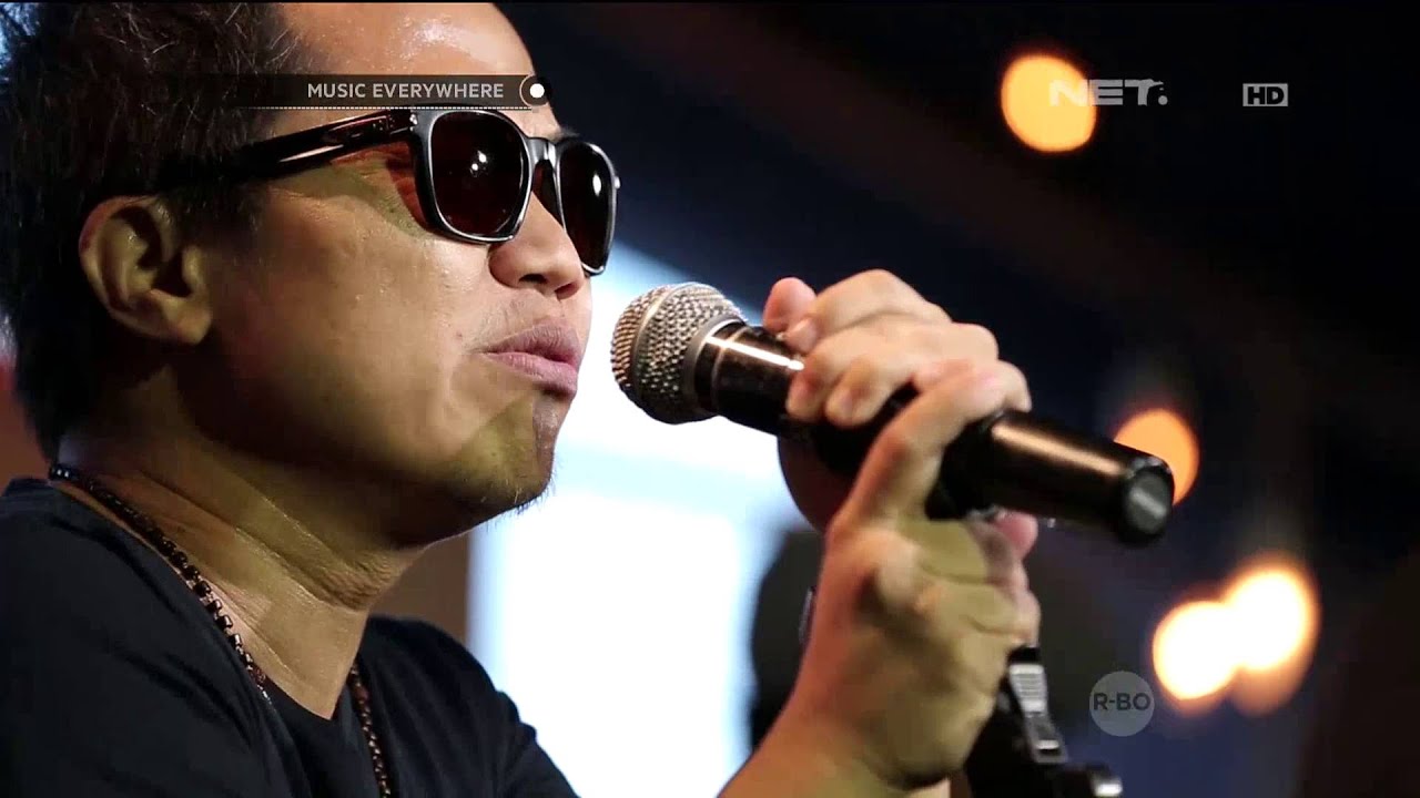 Belum Terlambat - Piyu & Sandhy Sandoro (Music Everywhere 5 Maret 2016)