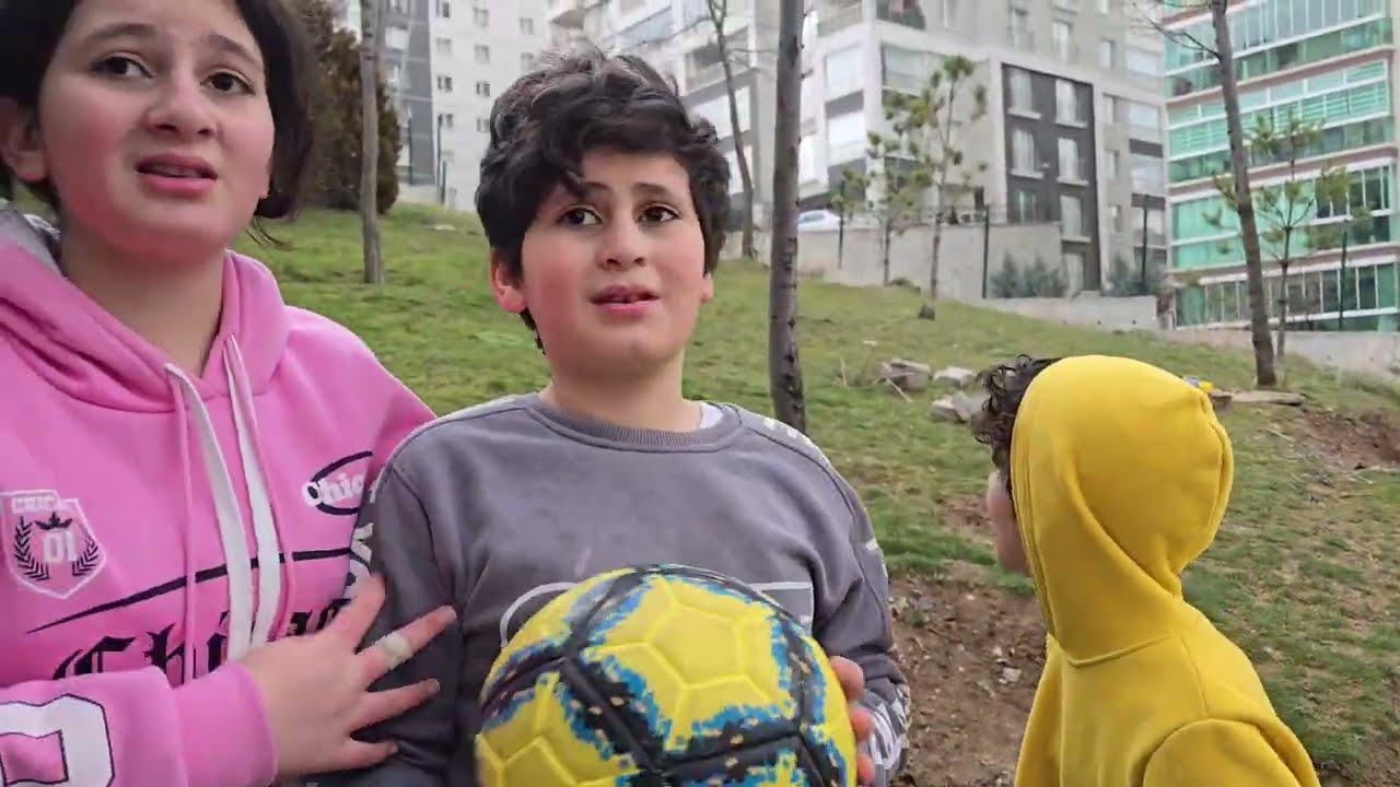 حيوان مفترس هجم ع مدينتنا 😱 اشتغلت صفارات الانذار  ⚠️ وفقدنا كريم وأدم 😭أصعب يوم بحياتنا !