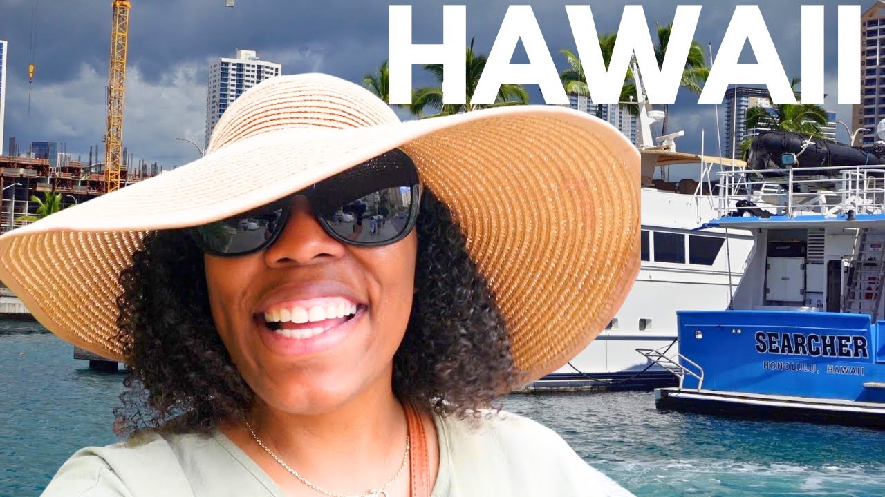 HAWAII TRAVEL VLOG | SOLO FEMALE TRAVEL | GLASS BOTTOM BOAT TOUR