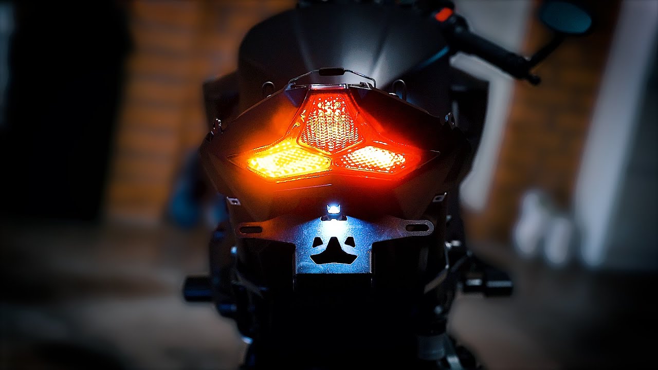 Z400 Upgrade | EP 2 - LED Indicators, Integrated Tail Light, Bar End Mirrors, Rim Stickers