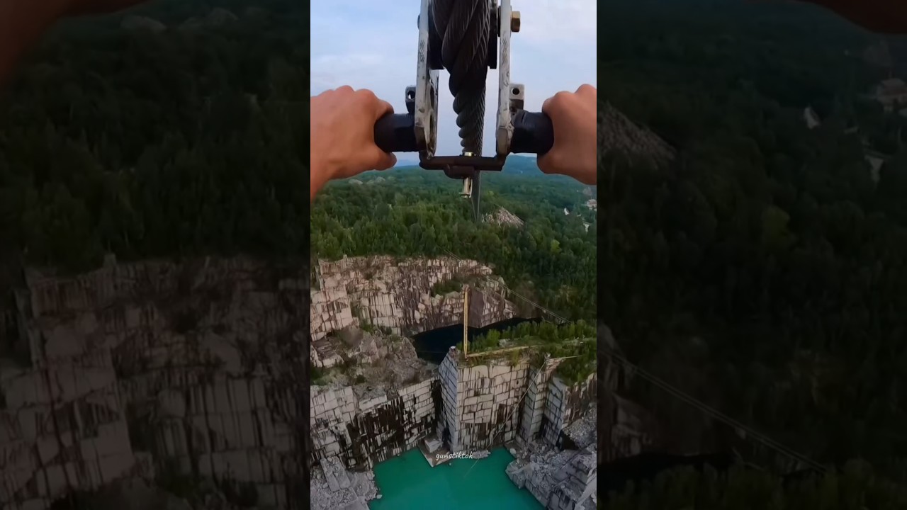 flying fox dan langsung terjun ke danau kawah 🤯 #shorts