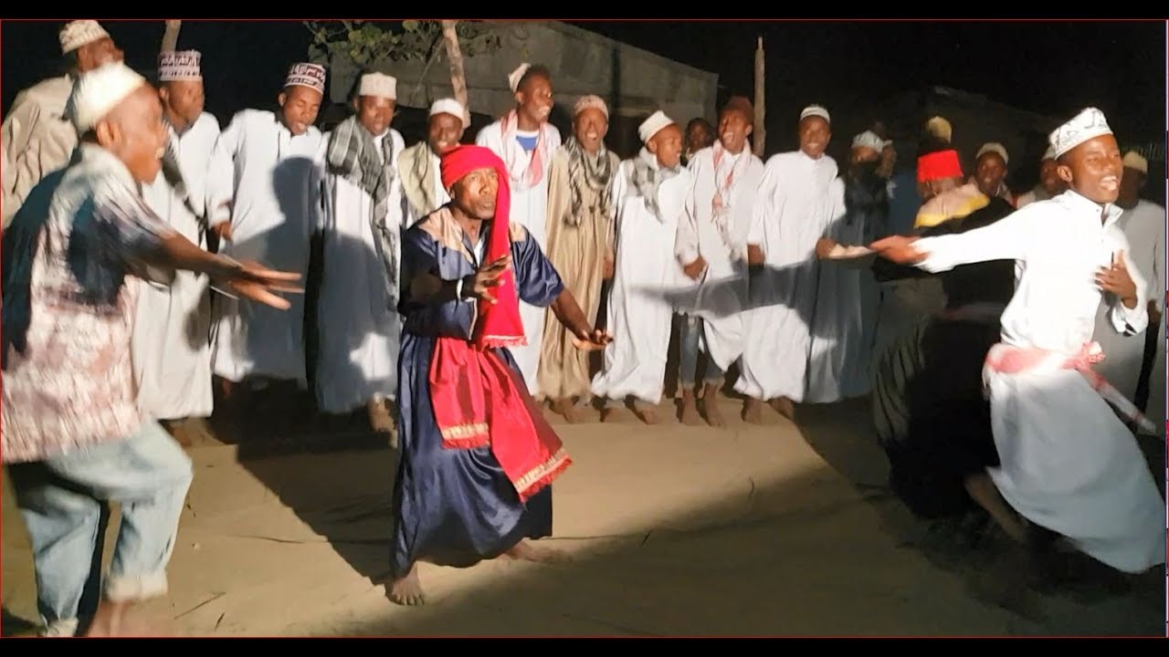 Fondy  Kassim Boda boda (Jacques mena)   un grand homme du dahira  à Madagascar filmé par Habibi2018