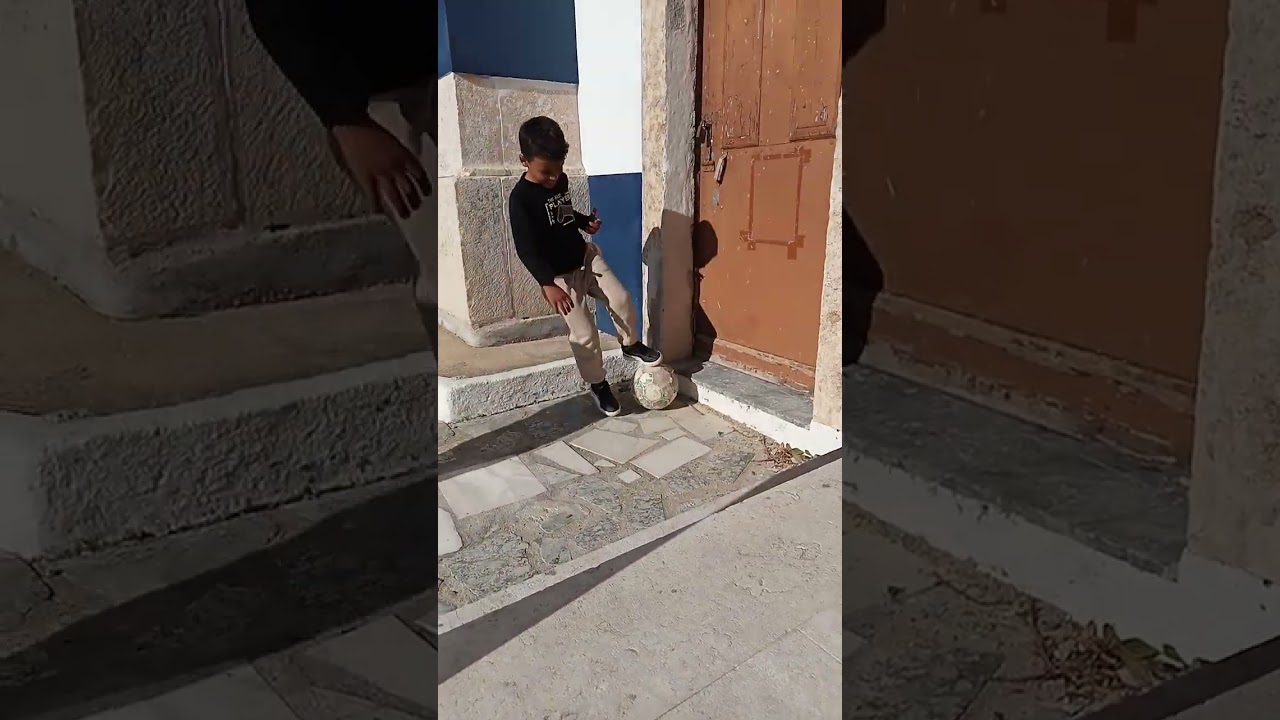 Futebol das crianças. (kid's futebol.) (Kid's Soccer)
