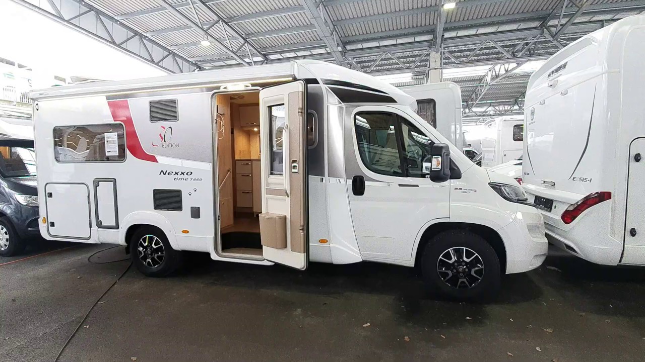 Боковая кровать в автодоме 660 см: Burstner Nexxo Time T660