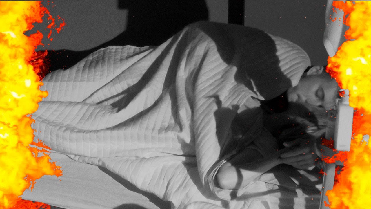 EL SUEÑO DEL PIBE: Silvina Luna se metió en la cama de Martín Salwe y encendió la noche