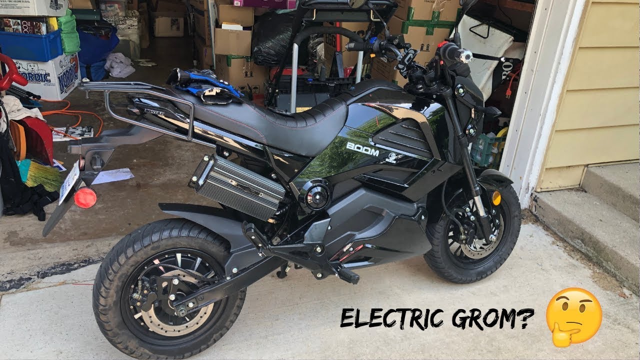 Boom 2000w Electric Motorcycle (AN ACTUAL REVIEW!)