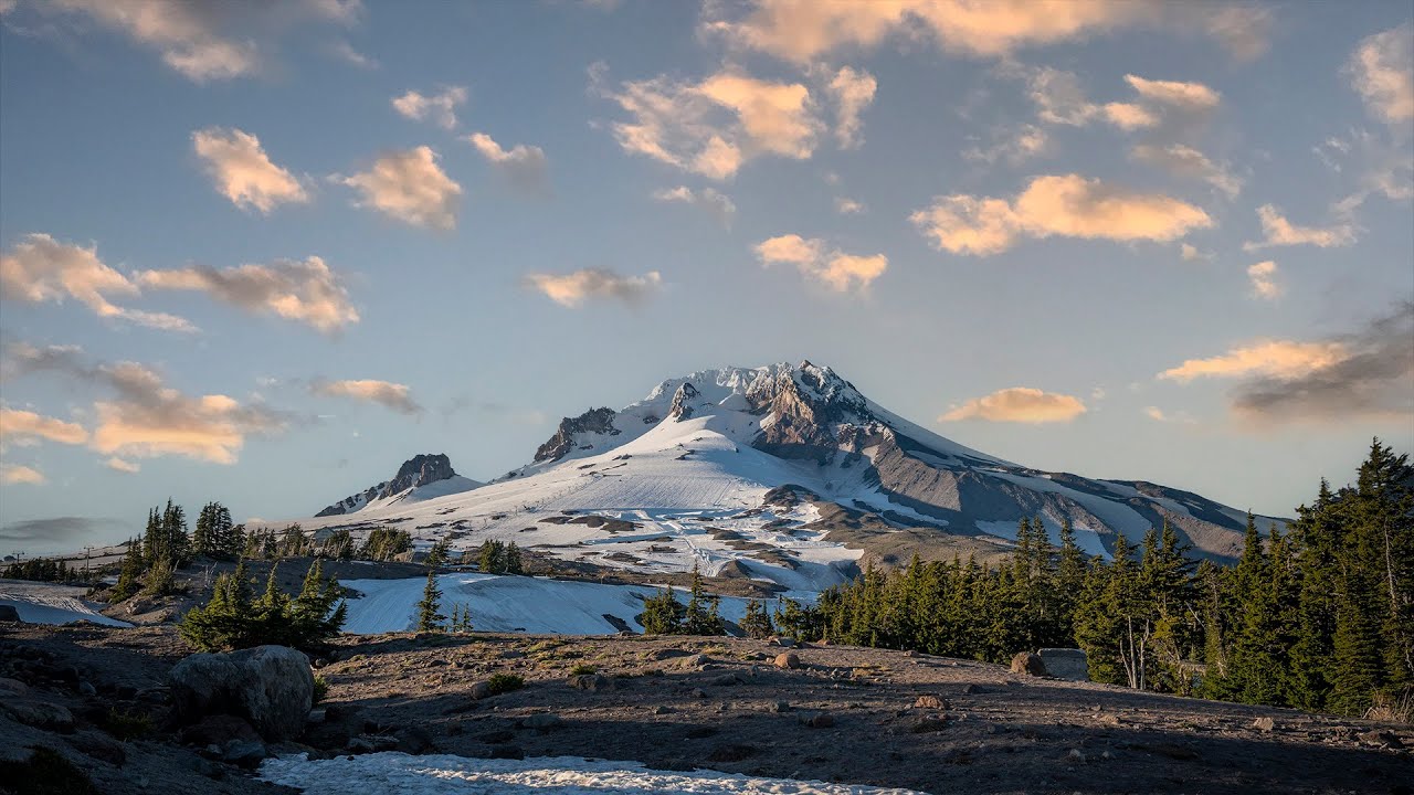 Our first attempt conquering Oregon's tallest mountain!