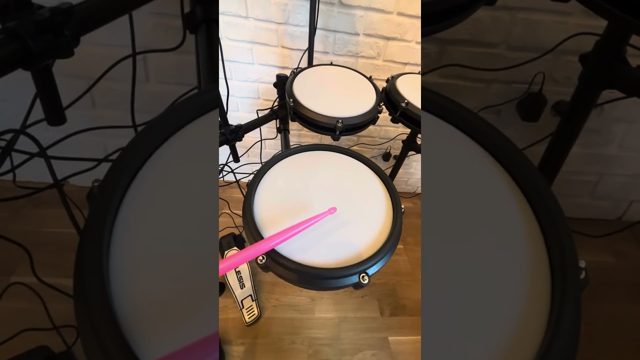 Alesis Nitro Max VS Black Hawk Pulse , porównanie cześć 2. 
