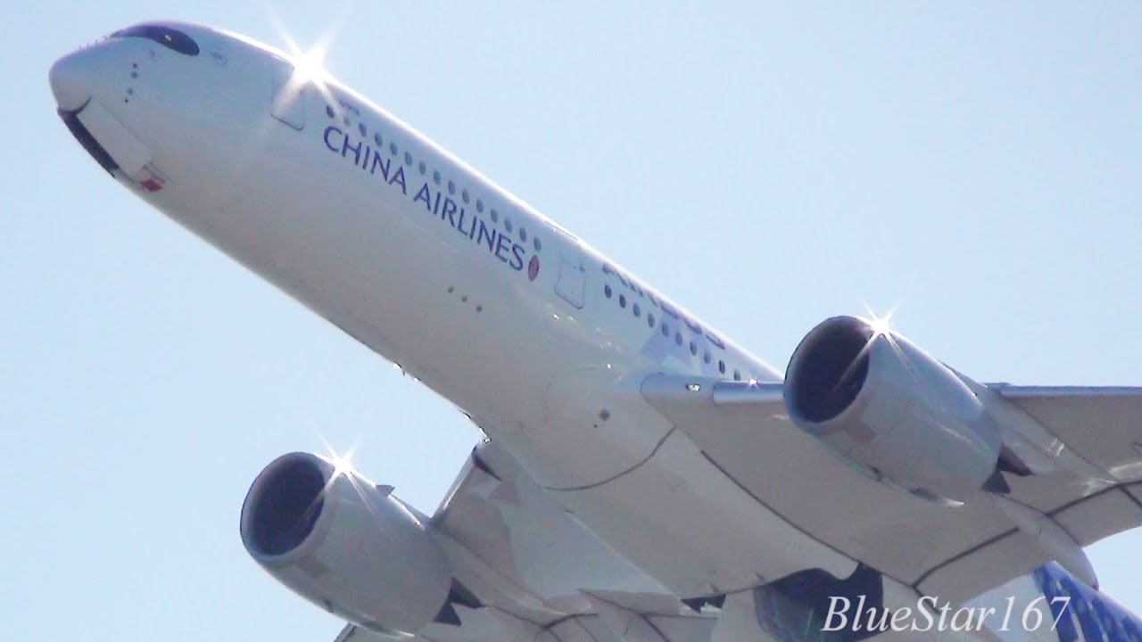 [Carbon Fibre] China Airlines Airbus A350-900 (B-18918) takeoff from KIX/RJBB (Kansai) RWY 06R