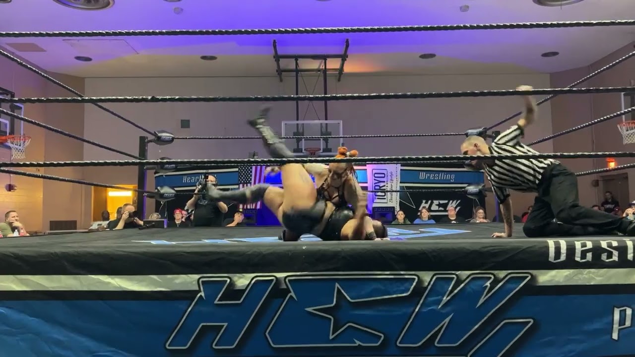 Lillith Grimm vs Heidi Howitzer