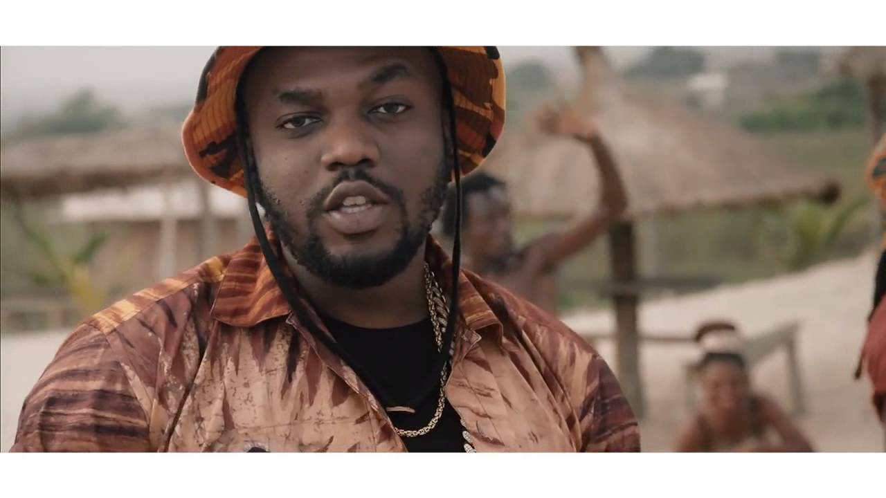 R2Bees - Lobi (Official Video)