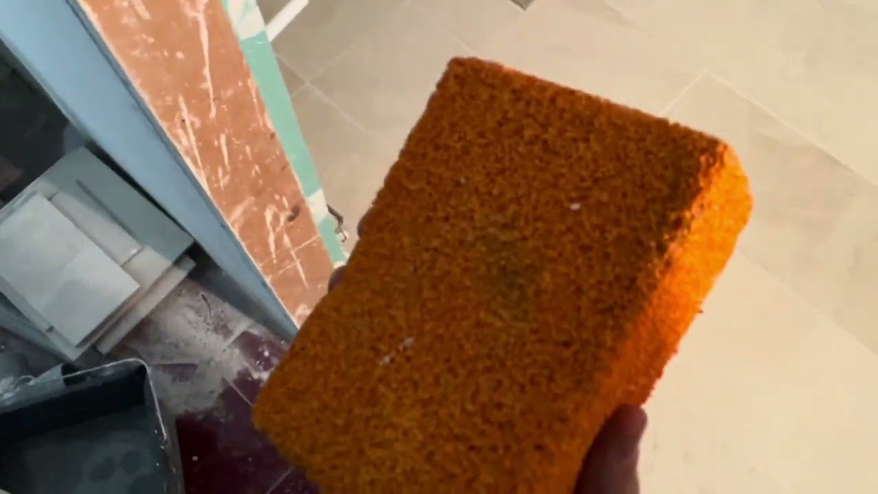 Stuccatura Fughe Piastrelle Bagno Fai Da Te! Usiamo Il Frattazzo!