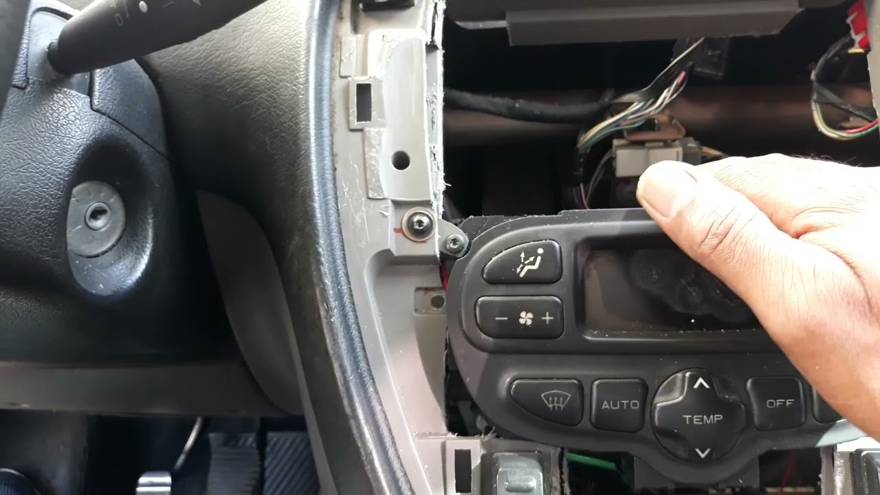 instalação multimidia 2 din xsara picasso parte 2(2)