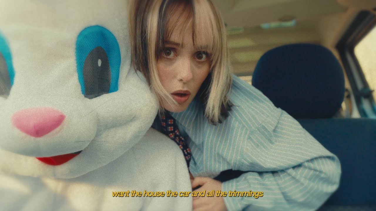 SOFY - front seat honey (Official Visualiser)