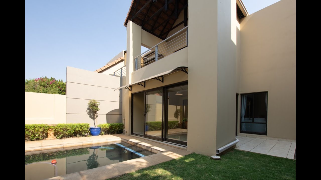 YOUR DREAM HOME IN PRIME FOURWAYS LOCATION. LOOK NO FURTHER.