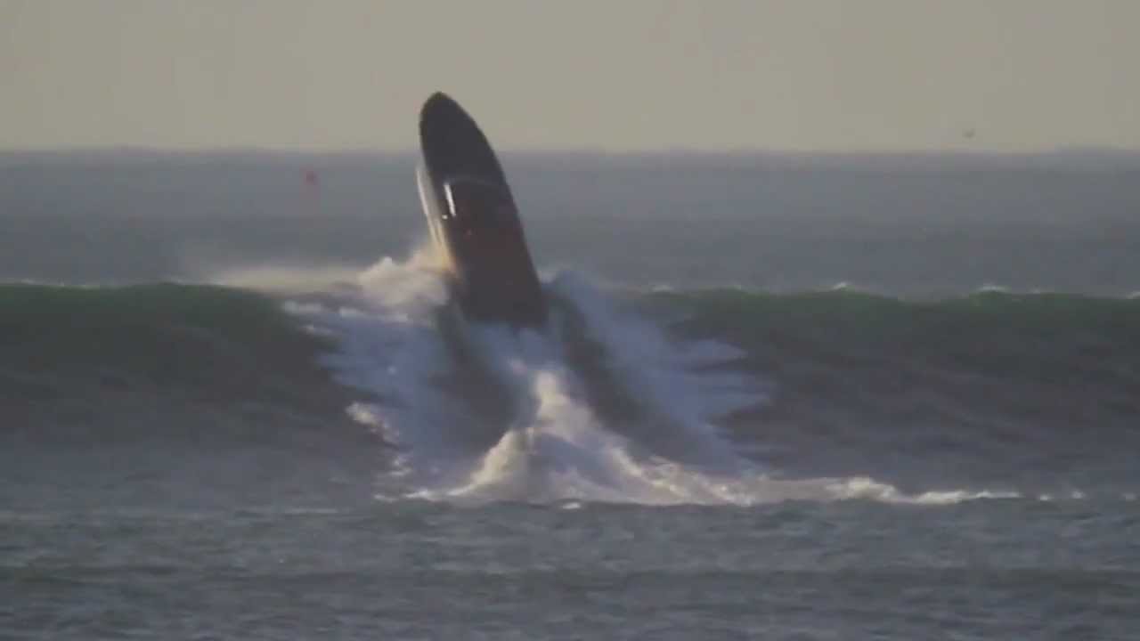 Donzi Powerboat Massive Drop Dubstepified