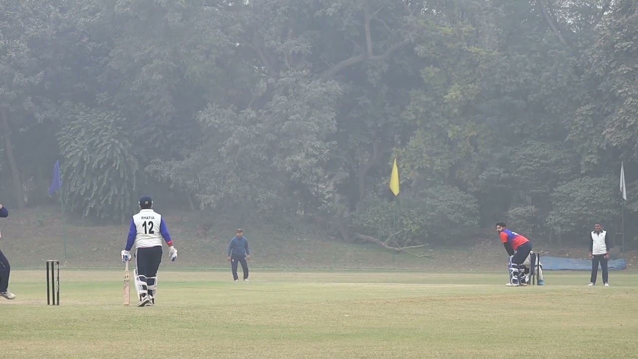 Tough Fight Between Bat and Ball in this cricket match ❤️🥰😍