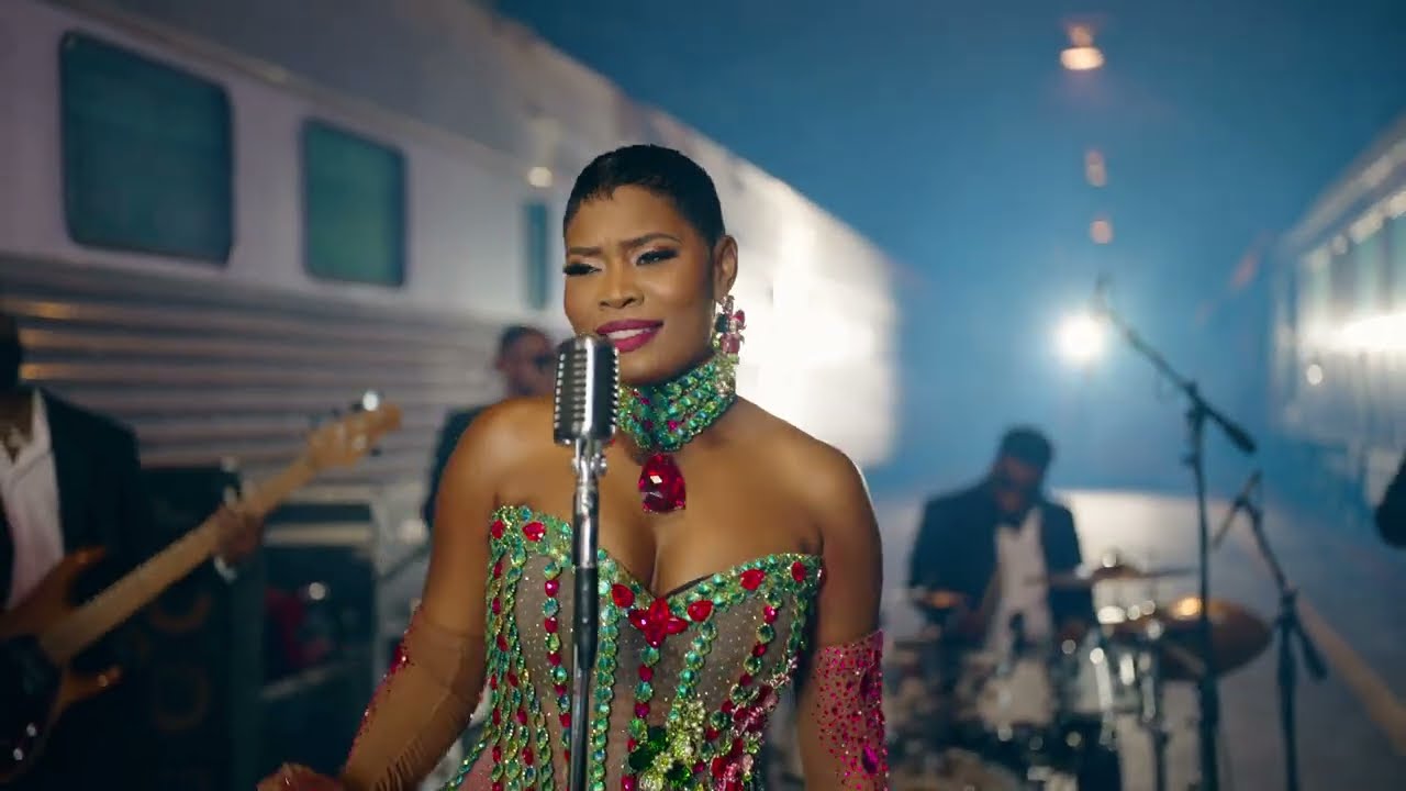 Rutshelle Guillaume - Demoli (Extended Version)